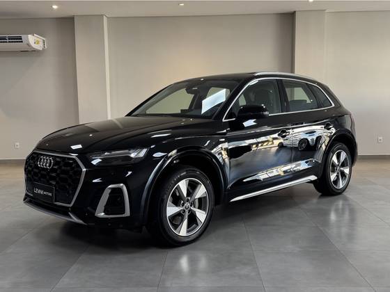 AUDI Q5 2.0 55 TFSIE PHEV PERFORMANCE QUATTRO S TRONIC AUDI Q5 2.0 55 TFSIE PHEV PERFORMANCE QUATTRO S TRONIC
